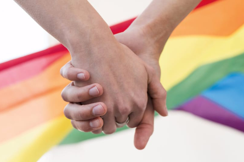 Também são atendidas situações violações de direitos de famílias e indivíduos em risco pessoal ou social
