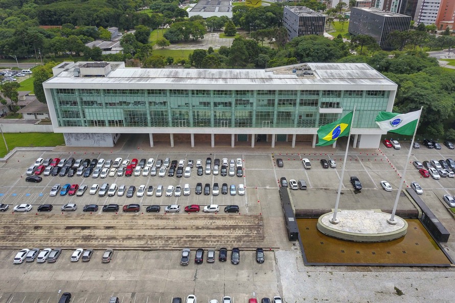 Eles beneficiaram diversos credores com doenças ou idade avançada