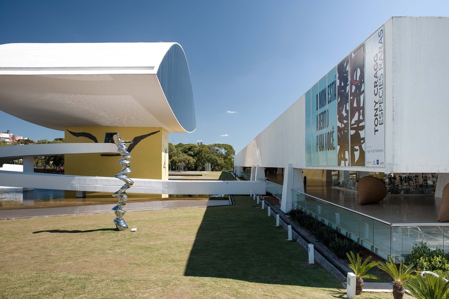 Atividades serão baseadas na exposição A Violência sob a Delicadeza