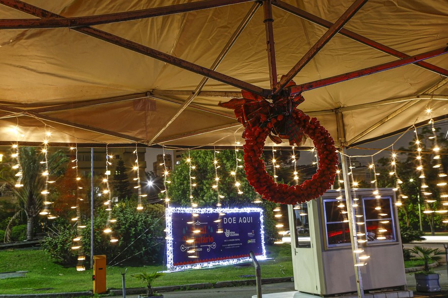 A campanha também recebe doações para realizar Ceias de Natal em instituições que acolhem idosos