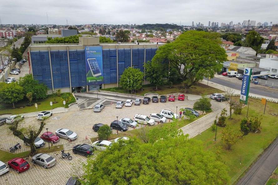A medida segue determinação do Contran, que revogou a suspensão de prazos para serviços de trânsito, instituída em função da pandemia