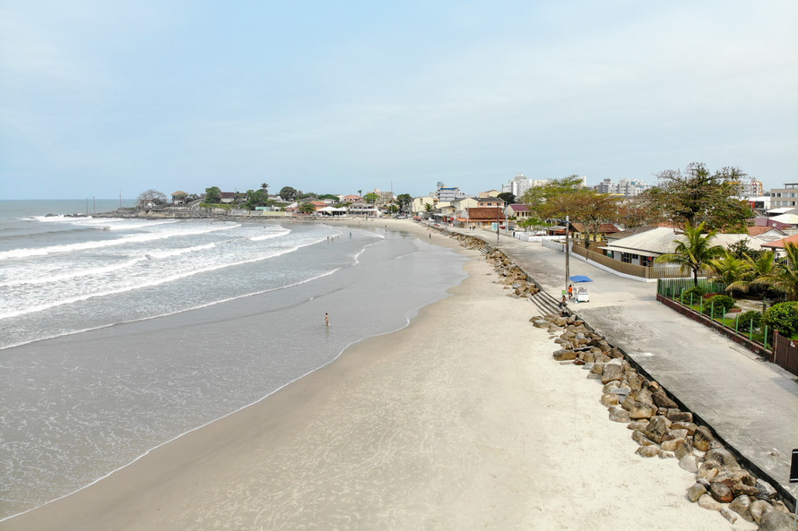  A transformação do Litoral, com fomento do turismo focado na geração de emprego e renda e na melhoria da qualidade de vida, é prioridade para o Governo do Estado