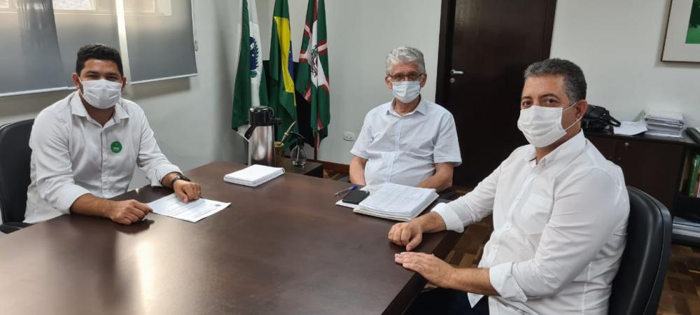 “Uma conquista que vai colaborar com o escoamento da produção agrícola, o transporte escolar e o trânsito dos moradores do local”, comemorou o deputado Cobra Repórter.