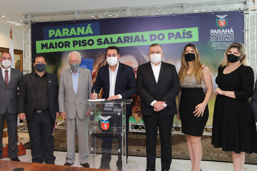 Mínimo Regional se insere em política de valorização dos trabalhadores paranaenses