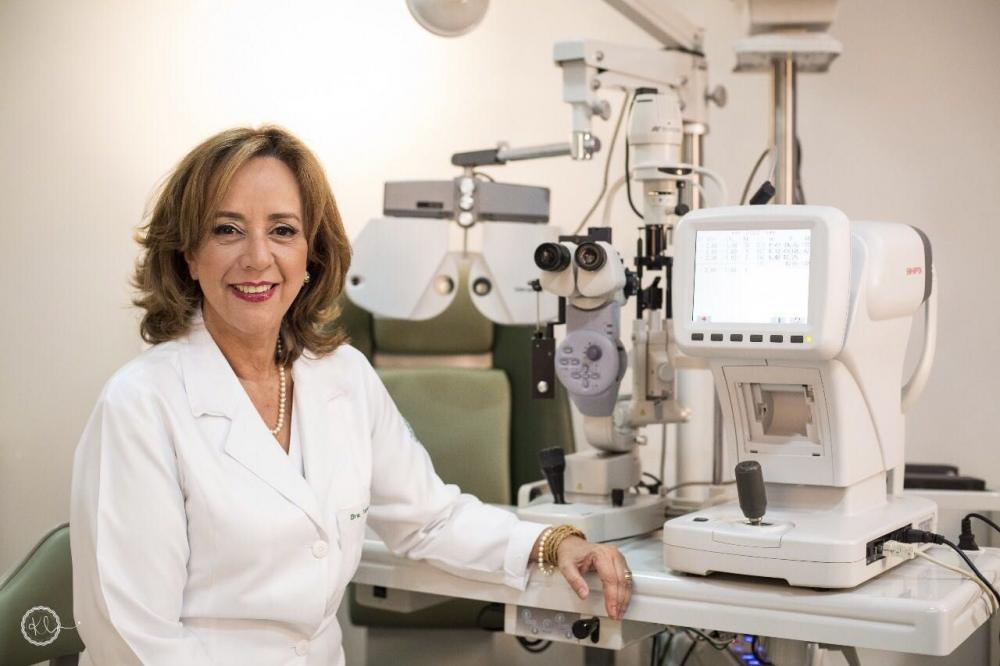 Médica oftalmologista Tania Schaefer, presidente da SOBLEC