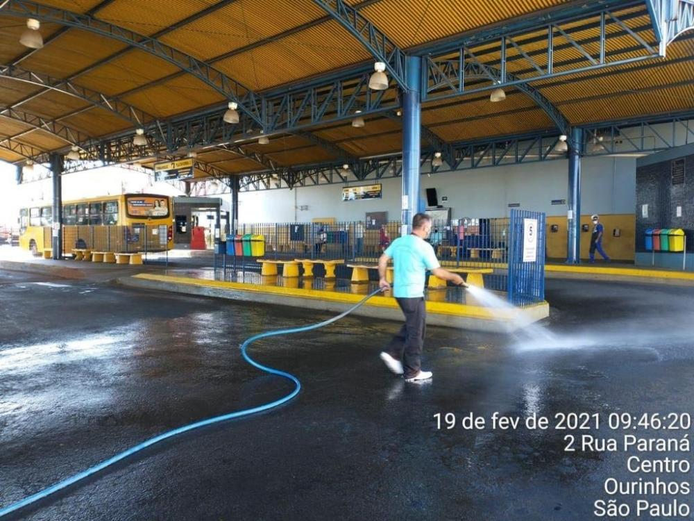 A empresa afirmou ainda que toda a situação já foi oficiada ao Ministério Público, que está ciente sobre o risco iminente de paralisação do serviço por falta de recurso financeiro para a manutenção da operação do transporte público da cidade, que afetará 