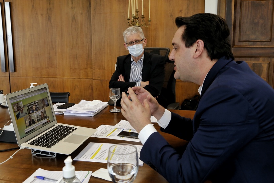 Painel também contou com governadores do Mato Grosso, da Bahia e do Rio Grande do Sul.