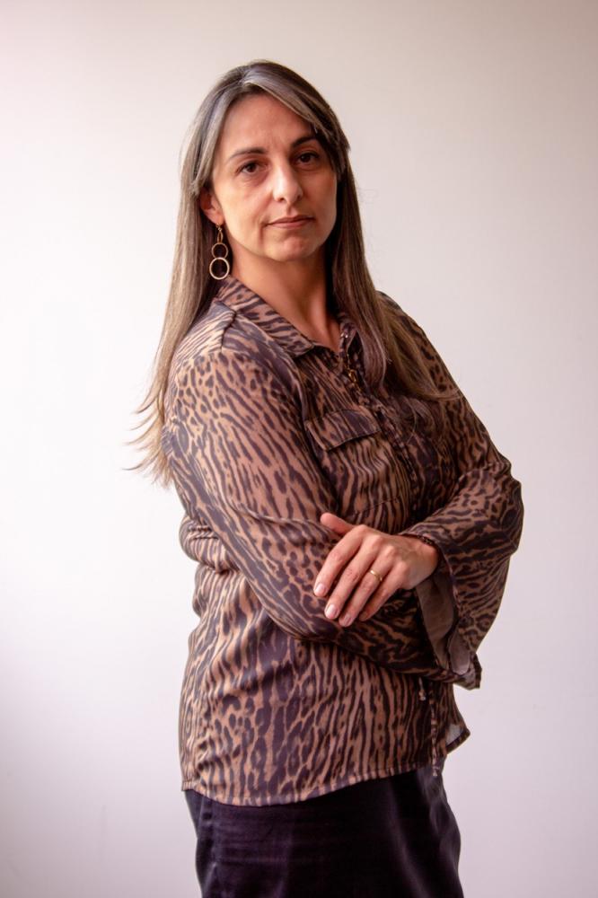 Dra. Francys Mendes Piva é gerente do corpo técnico do escritório Aparecido Inácio e Pereira Advogados Associados.