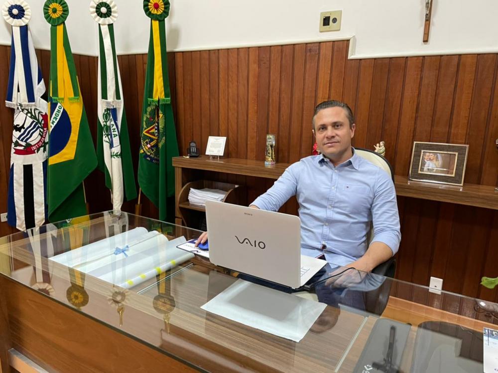 Marcelo Palhares - Prefeito de Jacarezinho - Fotos: da assessoria 