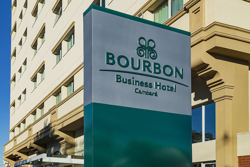 Hotel é símbolo de um novo tempo para a história de município de Cambará 