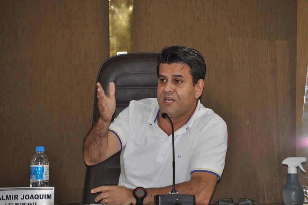Walmir Joaquim preside a CEI que investiga suposta interferência política na vacinação contra a covid-19 em Cambará 