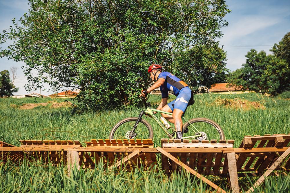 Parque Universitário da UENP torna-se espaço de referência para prática de atividade física, como a mountain bike (MTB-XCO), corrida e caminhada em Jacarezinho