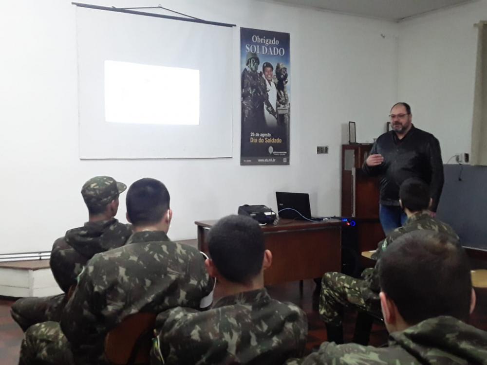 Higor Luppi palestrou para os Atiradores na manhã desta quarta