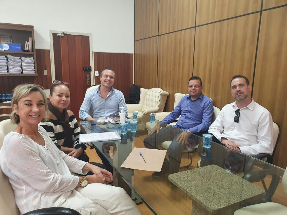 Equipe de governo define cronograma do projeto