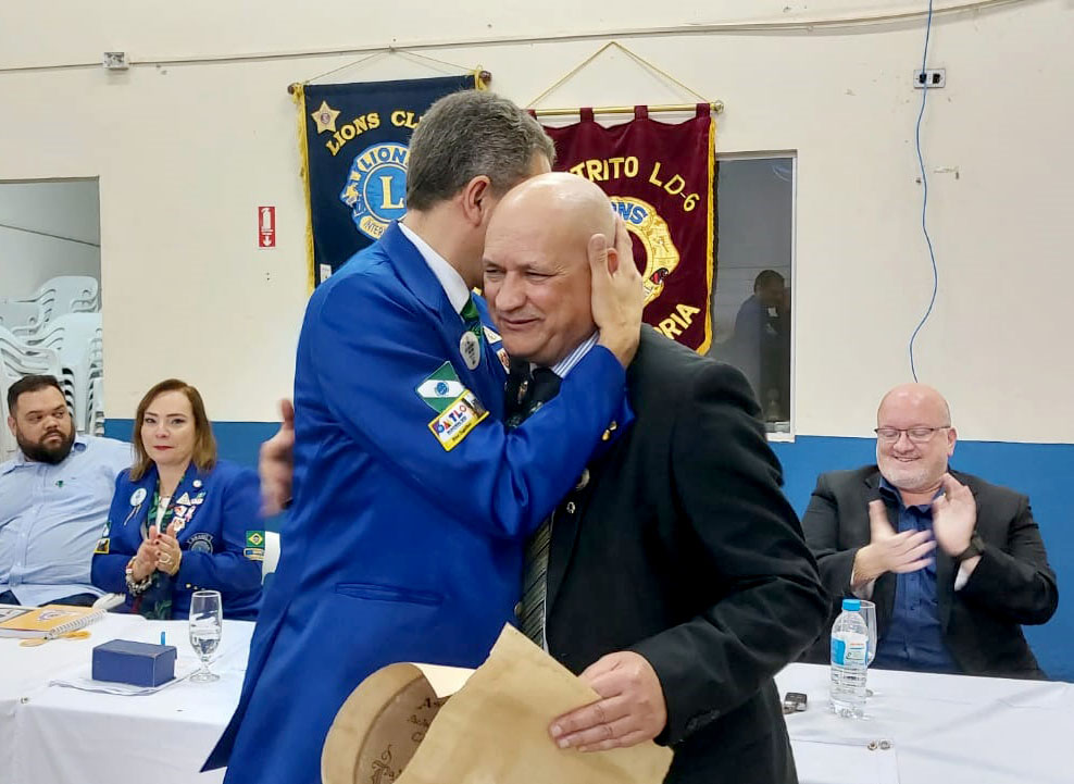 Ronie Prado Lopes é o novo Presidente do Lions Clube de Jacarezinho