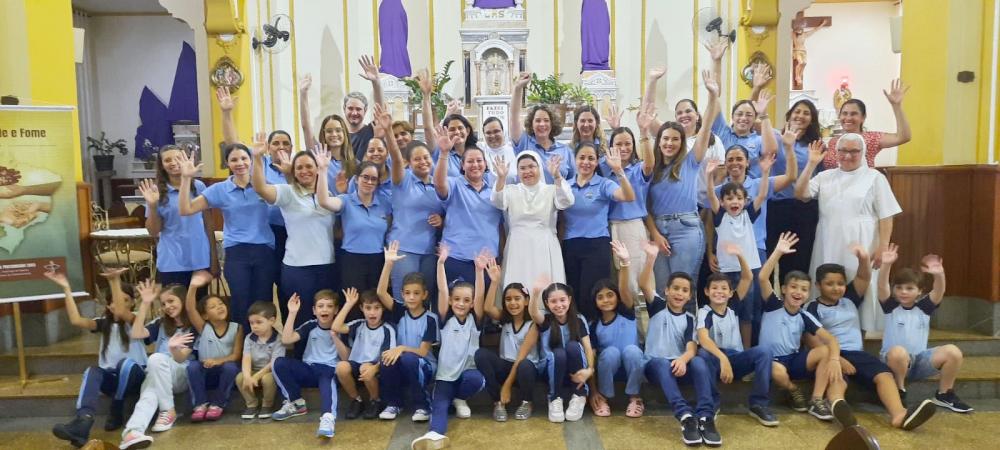 Missa em Ação de Graças encerrou comemorações dos 71 anos do Colégio Nossa Senhora das Graças