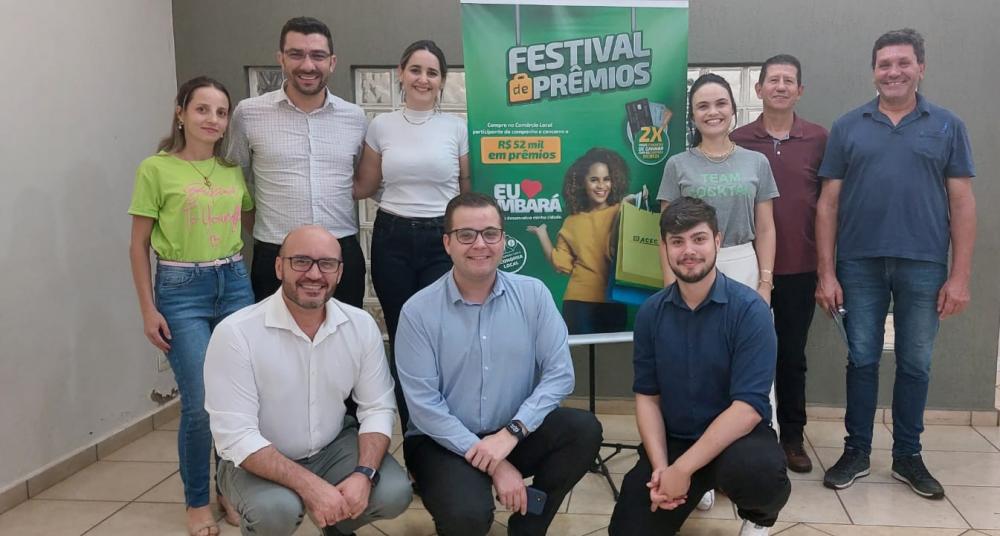 Márcia, Natal, Camila, Carla, Luiz Belarmino, Edno, Leandro, Luiz Felipe e Luiz Fernando.