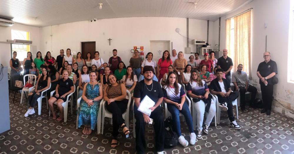  Atual gestão amplia equipes e atendimentos na Assistência Social