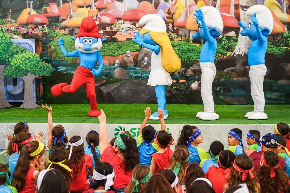 Crianças se divertem na Caravana Sicredi Smurfs em Cambará  - Fotos: Beto Frost - Frost Filmes especial para o Jornal Circulando 