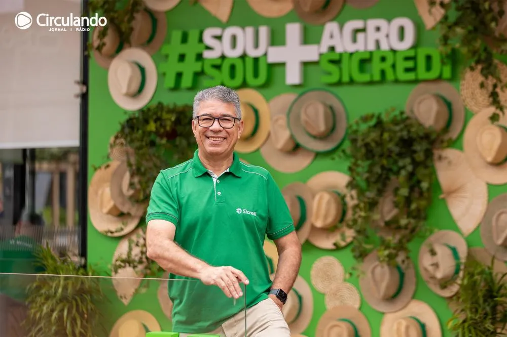 Gilson Farias, gerente de Desenvolvimento de Negócios da Central Sicredi PR/SP/RJ, recursos fortalecem economia regional e oferecem suporte financeiro aos produtores rurais associados Créditos: Leandro Carvalho/Sicredi