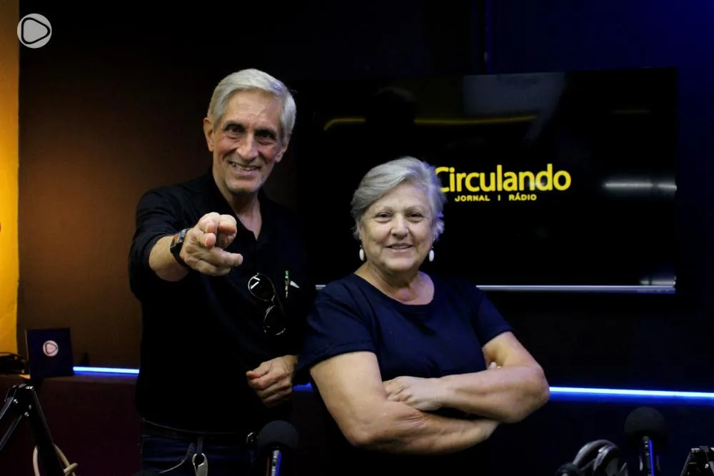 Eriel Barreiros e Marili Moreira durante entrevista para a Rádio CirculandoFM - Foto: Carlos Roberto Francisquini/Arquivo Jornal Circulando