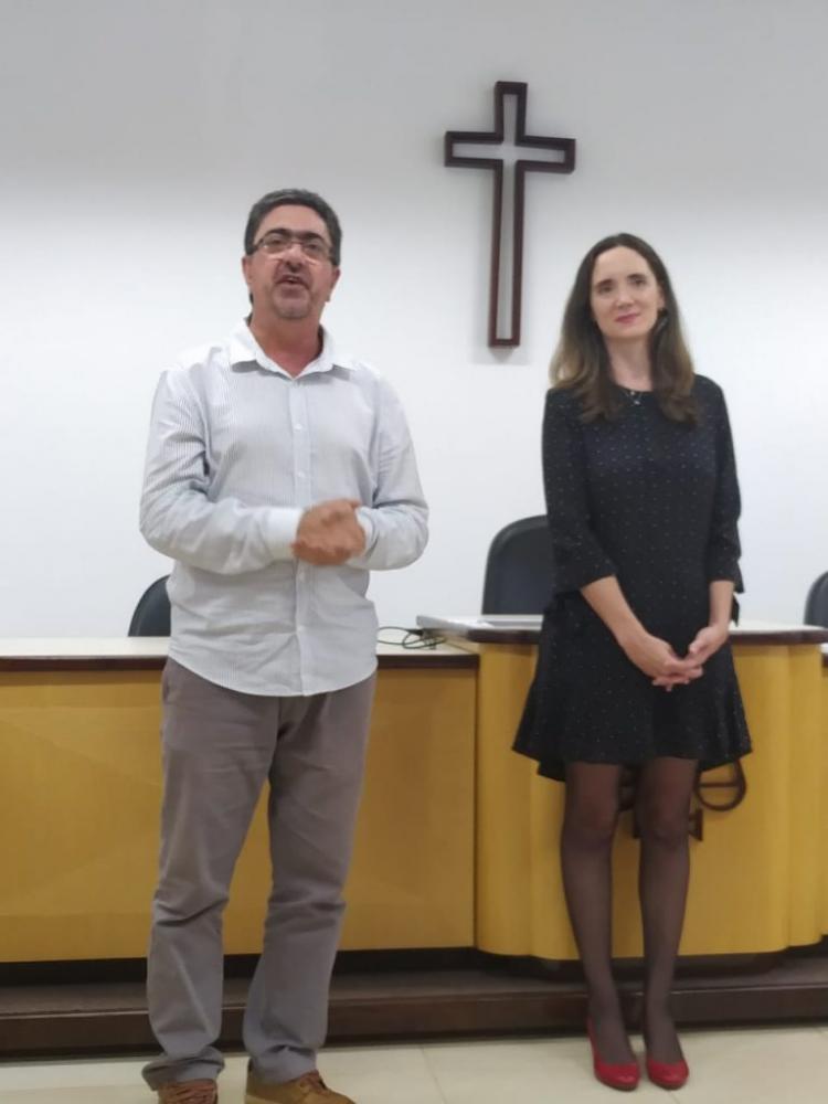 Cerimônia de liberação dos recursos contou com a presenca do prefeito Haggi Neto e da juíza Tatiana Hildebrandt de Almeida: Foto - Graça Maria 