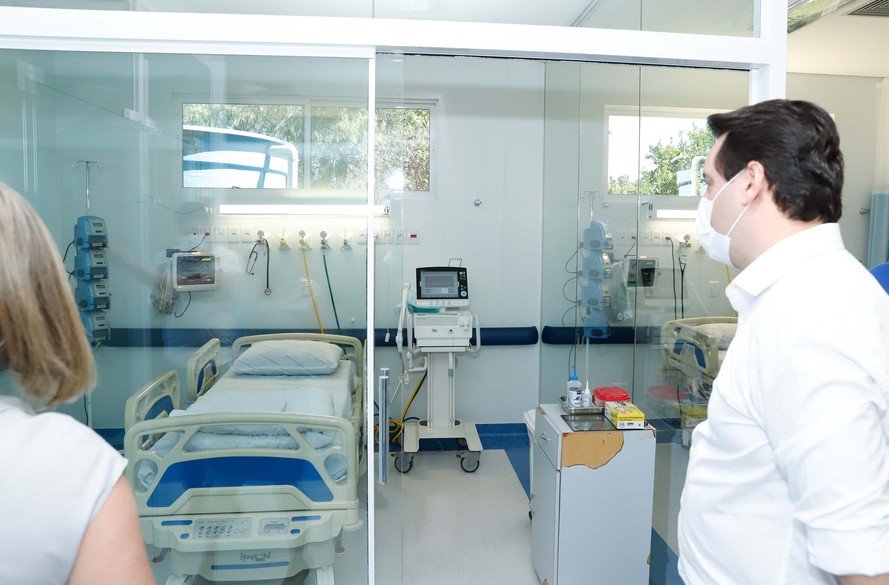 O hospital tem 73 leitos e atende 22 municípios da 19ª Regional de Saúde