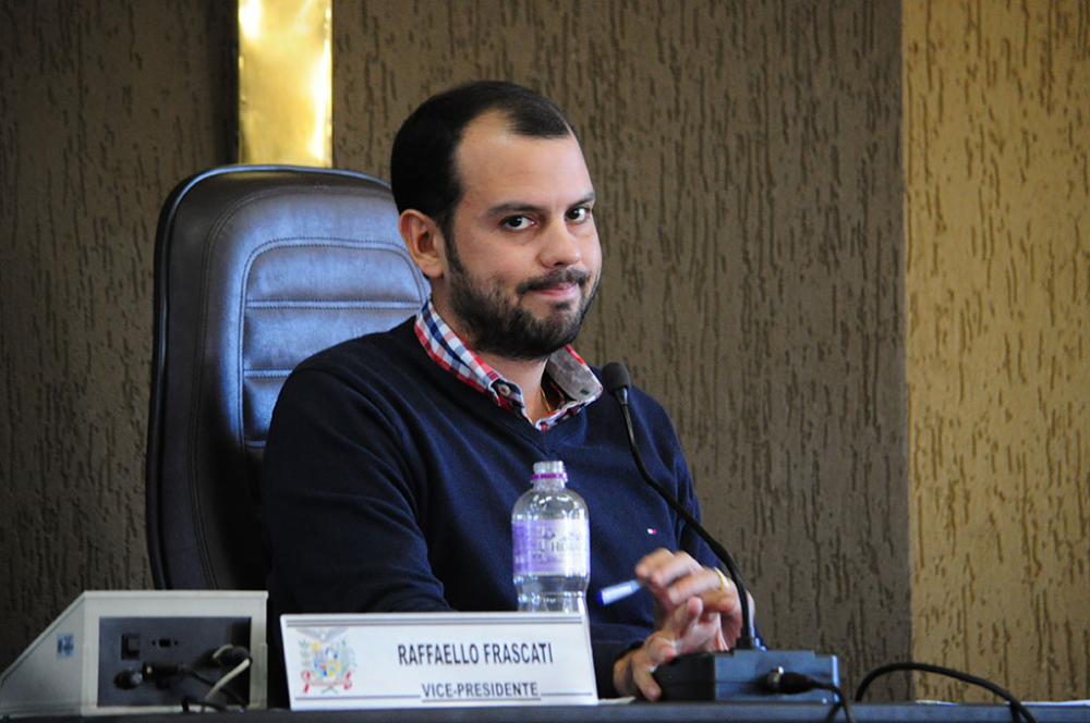 Raffaello Frascati é vereador pelo MDB, está em seu segundo mandato e preside a Câmara pela primeira vez