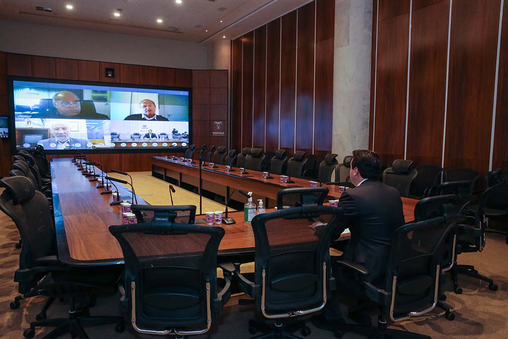 Em reunião com lideranças do setor produtivo, governador Ratinho Junior informou que um comitê foi instalado para propor alternativas que viabilizem a expansão econômica após a pandemia