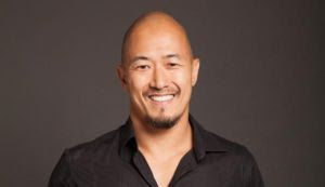 Claudio Sassaki é mestre em Educação pela Stanford University; graduado em Arquitetura e Urbanismo pela Universidade de São Paulo (USP) e cofundador da Geekie, empresa referência em educação com apoio de tecnologia no Brasil 