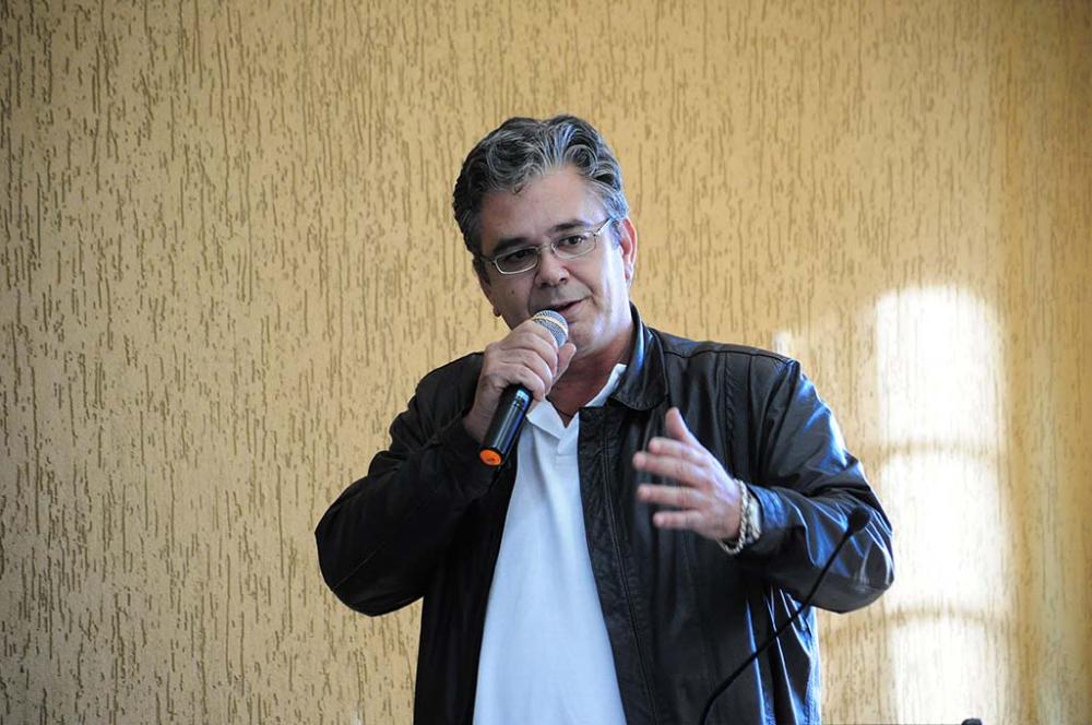 Renato Rodrigues Ferreira, discursa na Câmara de Vereadores em 2016 quando exercia cargo de vereador em Cambará - Foto: C.Roberto Francisquini - arquivo Circulandoaqui 