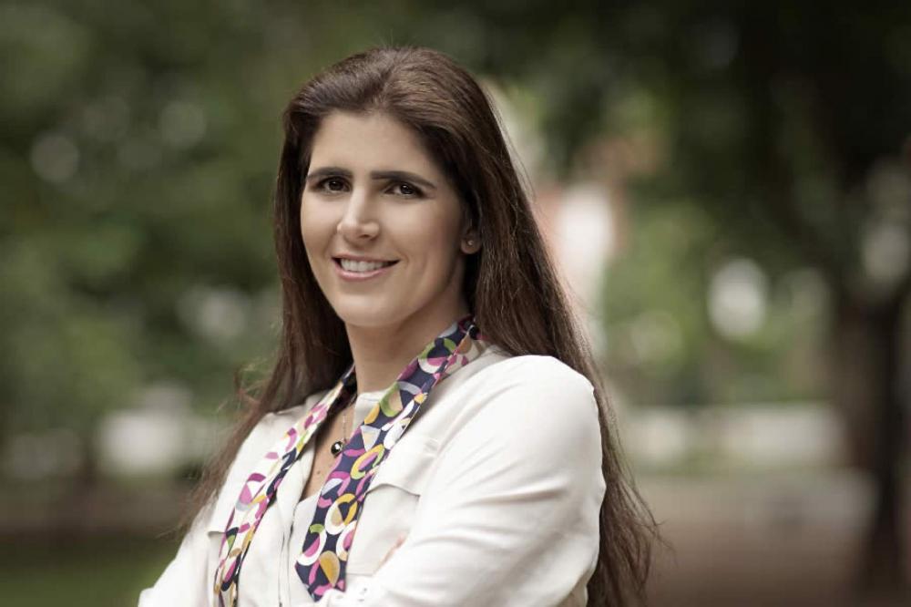 Sheynna Hakim Rossignol é Presidente do aplicativo Chama no Brasil, marketplace que conecta revendedores de botijões de gás a clientes lançada em dezembro de 2016