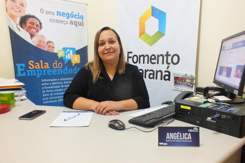 Angélica Moreira - Diretora do Departamento de Indústria e Comércio e Inovação de Cambará 