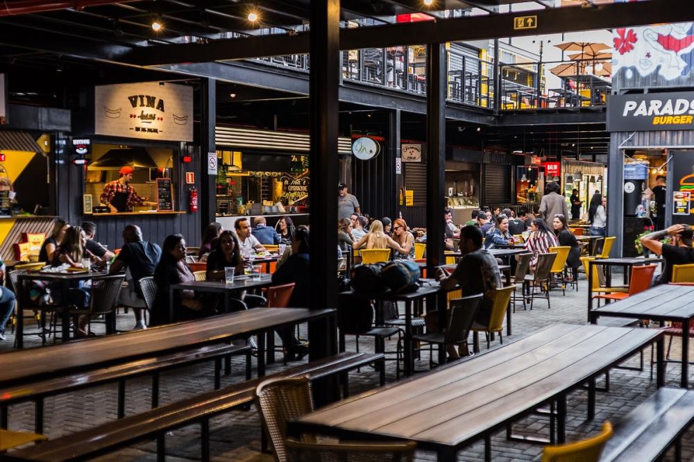 Complexos gastronômicos de Curitiba querem retomar atividades para garantir a sobrevivência no mercado