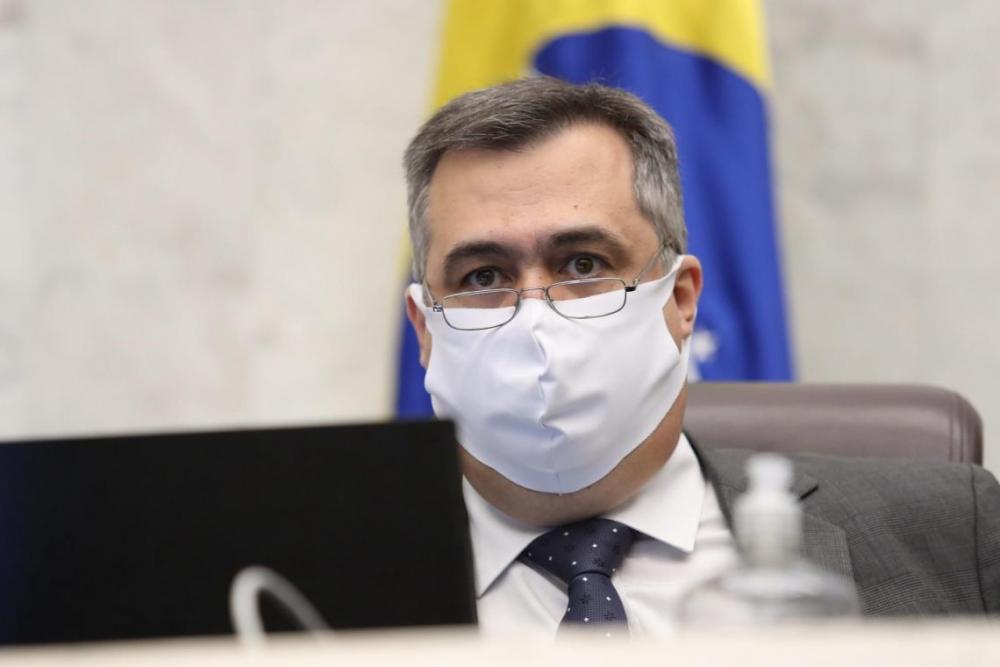 “A abertura destes novos leitos faz parte do pacote de ações do Governo do Estado para ampliar o atendimento médico em todo o Paraná neste momento, principalmente para casos relacionados ao coronavírus. É sem dúvida um grande reforço para a região Norte”,