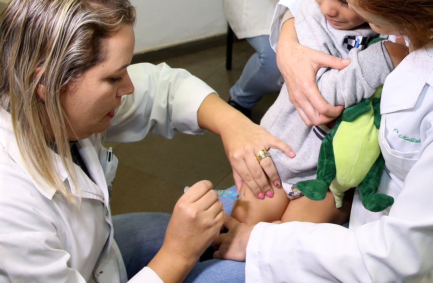Além das campanhas de imunização contra a gripe e o sarampo, há outras vacinas na Rede de Saúde Estado
