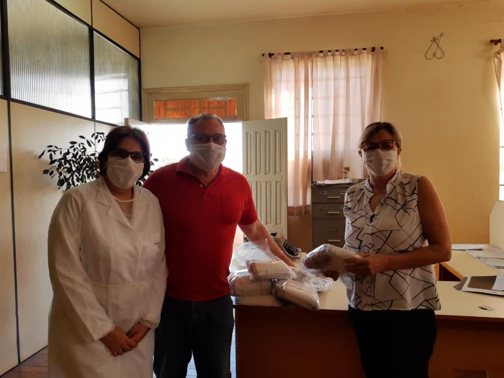 Viviana, José Felícío Frediani e Aparecida Tinelli 