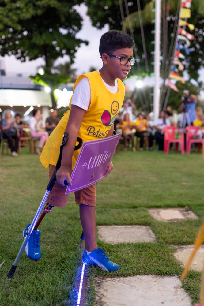 Juan Yure Carneiro das Chagas, 11 anos, enfrentou obstáculos que poderiam derrubar qualquer pessoa adulta 