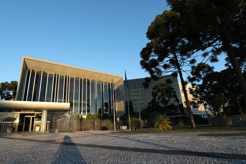 Julho Vermelho, mês dedicado à conscientização sobre a doação de sangue é um dos projetos na pauta da sessão de segunda-feira (20) da Assembleia Legislativa do Paraná 