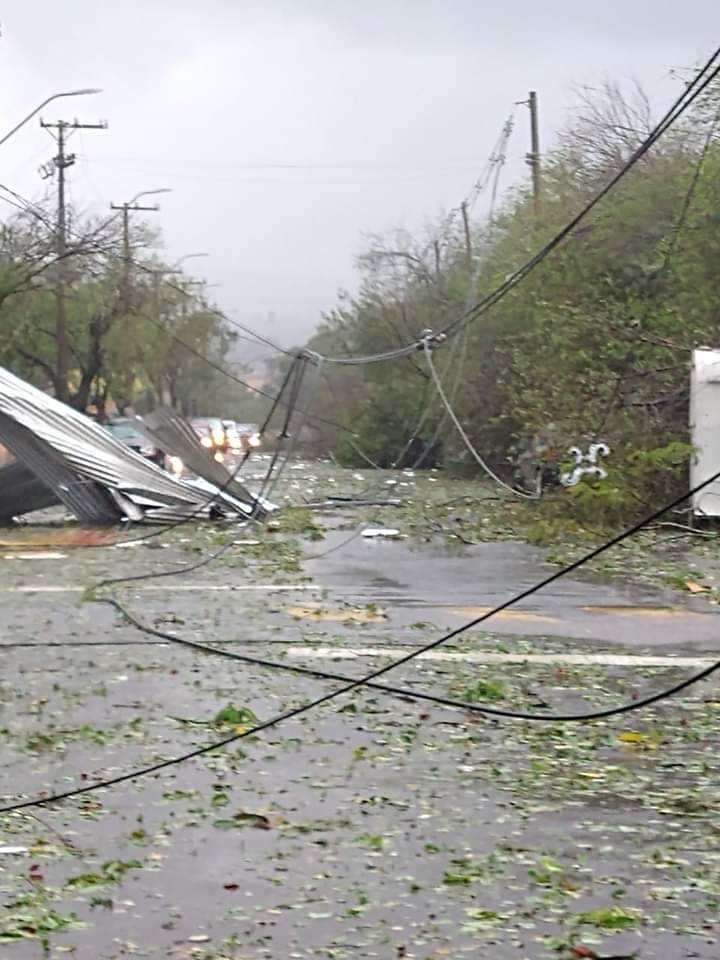 Não há registros até o momento de mortos ou feridos após a passagem da tempestade por diversas cidades da região norte do Estado, na manhã desta quarta-feira (19).