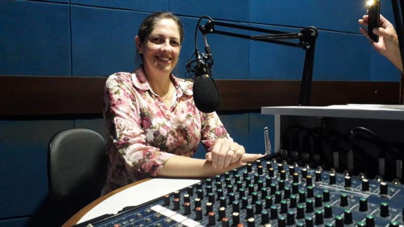 Enfermeira Bárbara Menossi foi a convidada de hoje do programa Circulando no Rádio